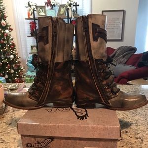 Freebird Ravi Boots